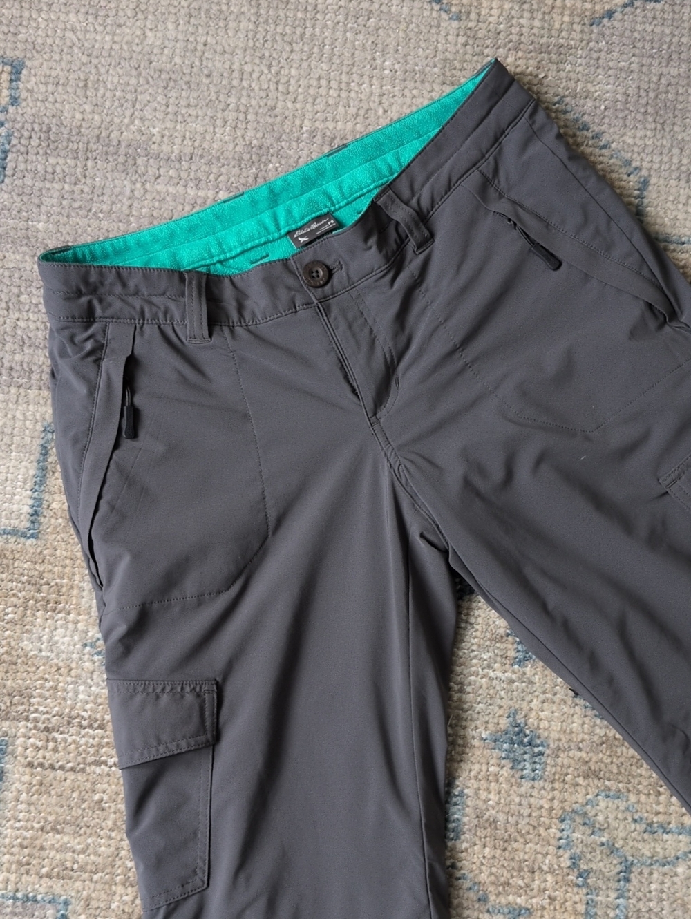 Eddie Bauer Women’s Petite Grey Stretch Cargo Hiking Travel Pants